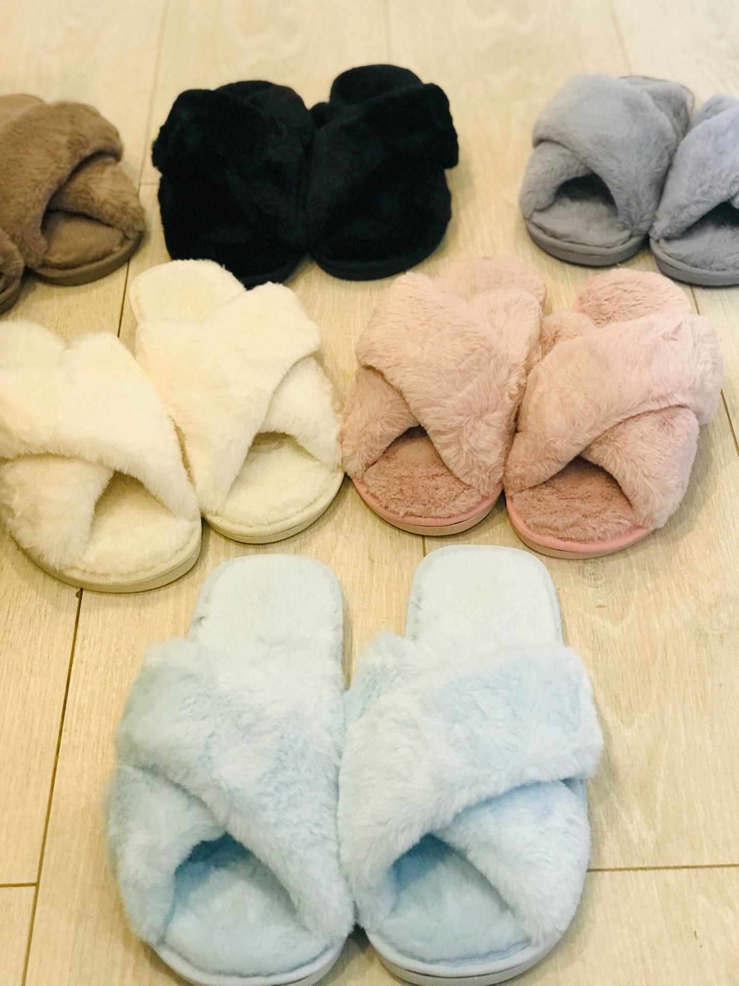 Deluxe Fluffy Slippers (not personalised)