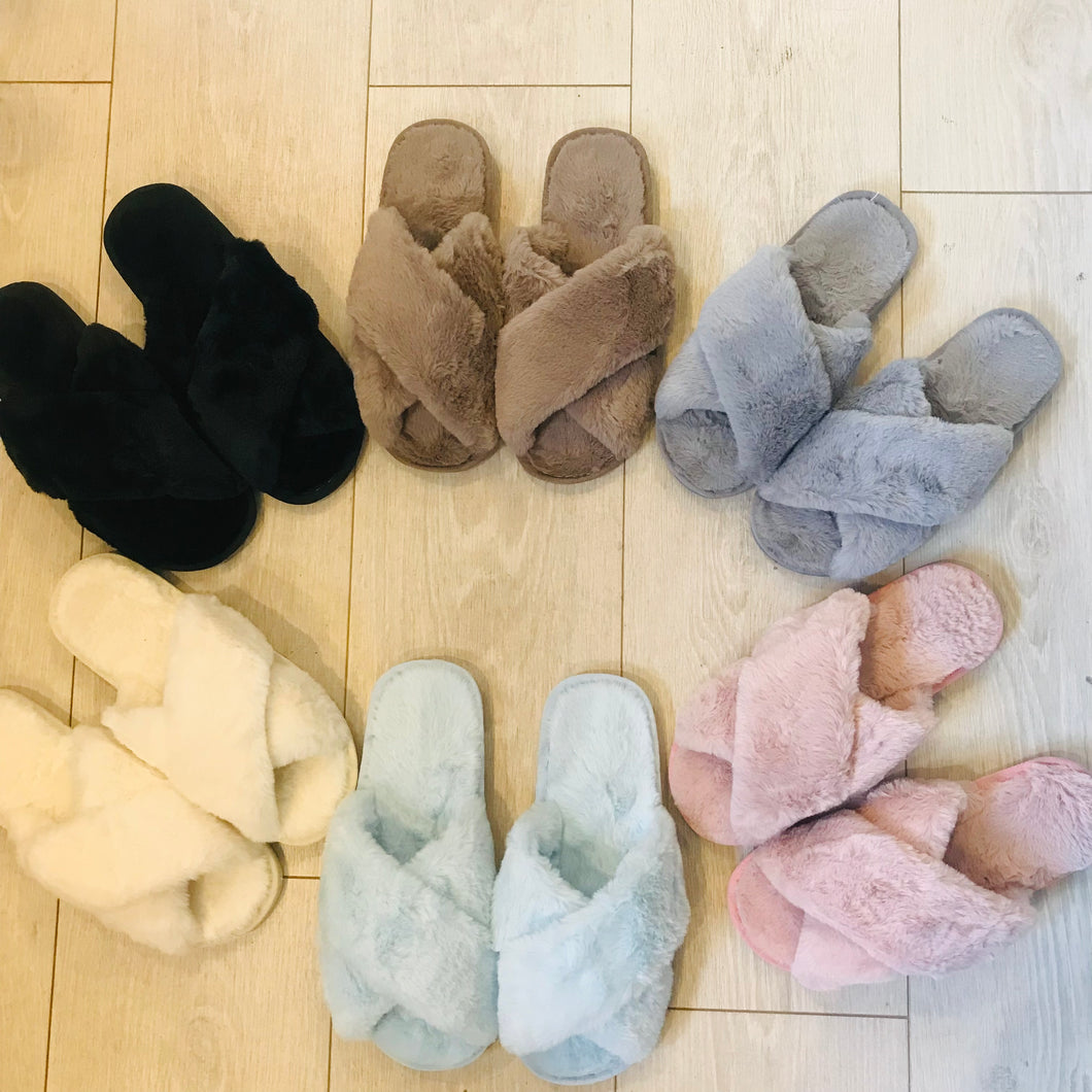 Deluxe Fluffy Slippers (not personalised)